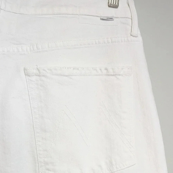 MOTHER SUPERIOR The Ditcher Crop Jean in Totally Innocent - Picture 5 of 10